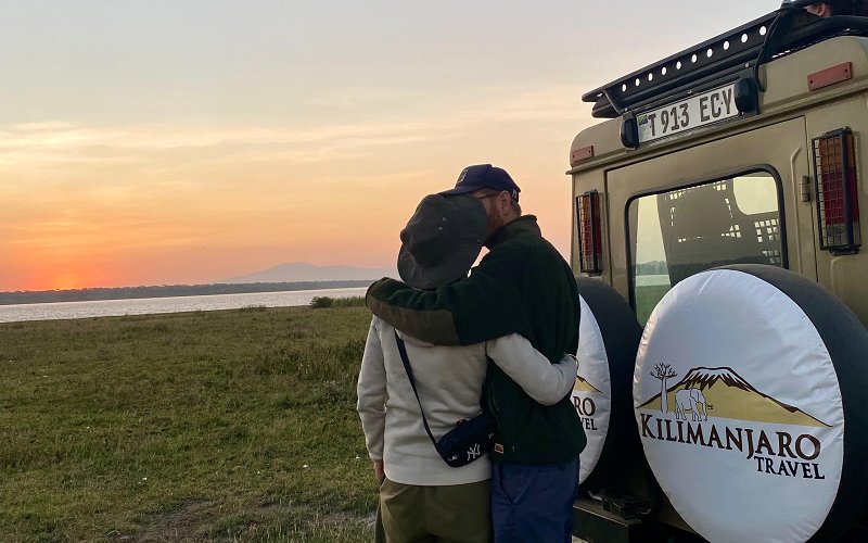 14 Days Luxury Honeymoon Safari & Zanzibar